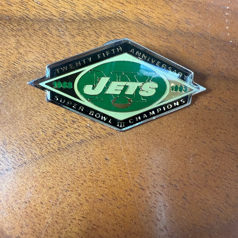 Jets Super Bowl III Champions Pin